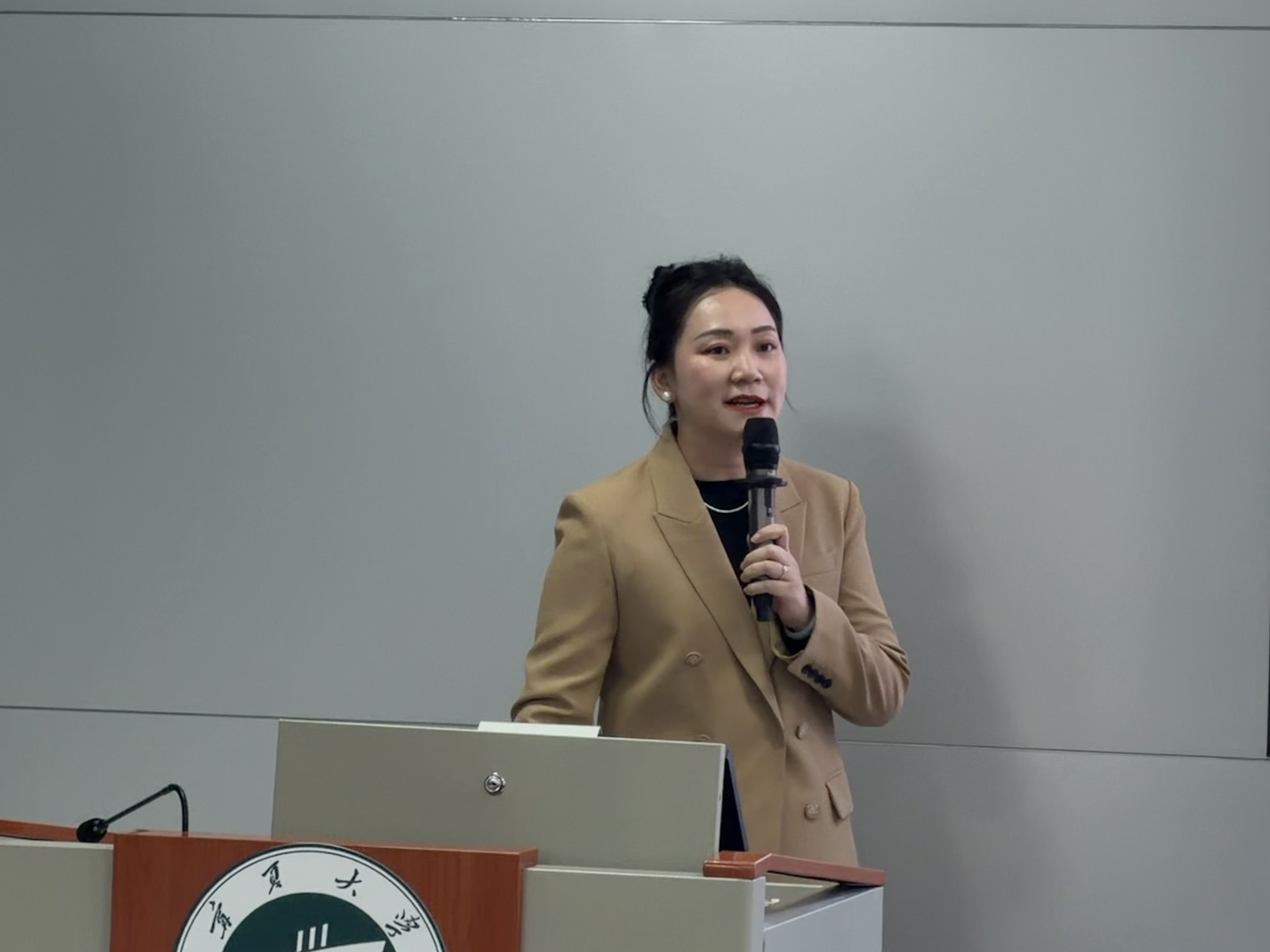 新香港六合彩资料